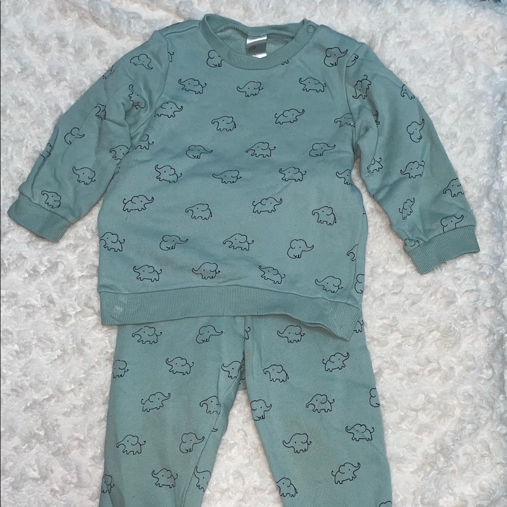 Elephants matching set